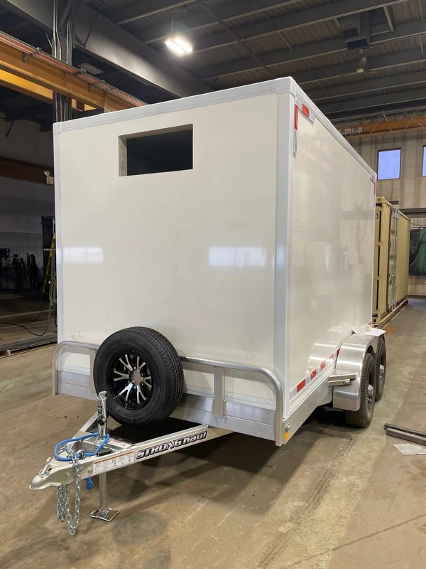 Refrigerados Trailers portáteis de armazenamento a frio com 220V de tensão e motor hermético