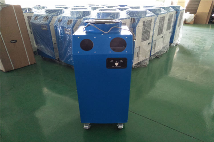 Pavimente o tamanho 510 * 1100 portátil de 5500w toneladas ereto dos refrigeradores 220V 50HZ 450 do ponto *